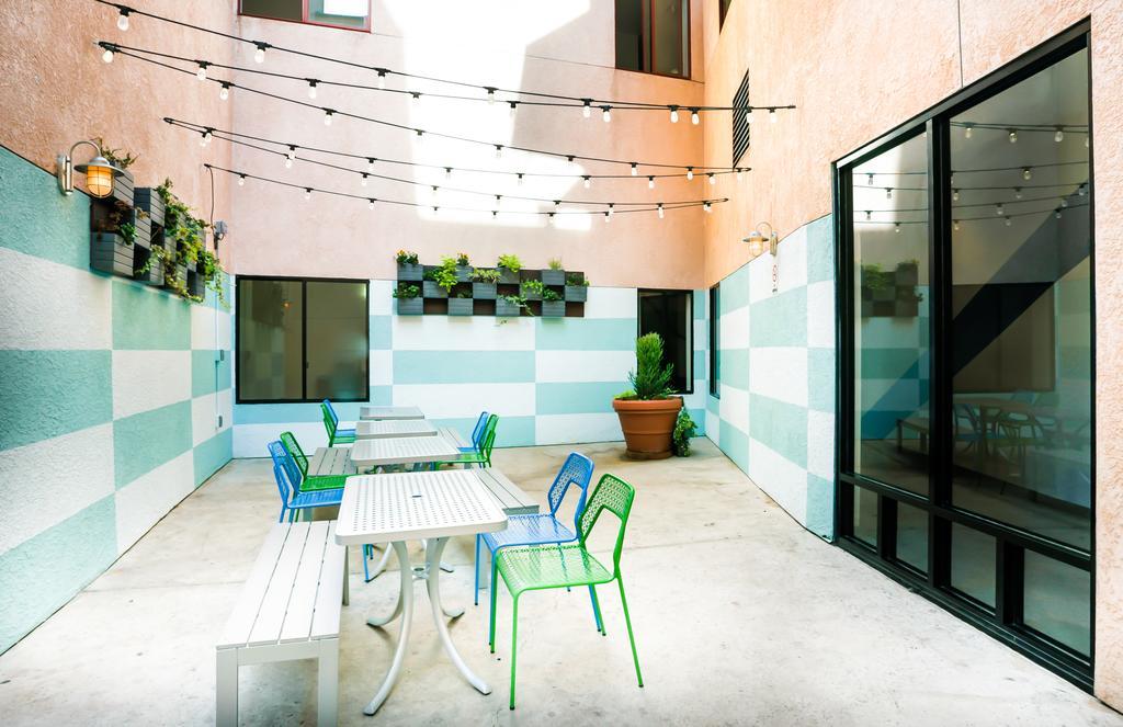 Vantaggio Suites San Diego Exteriör bild