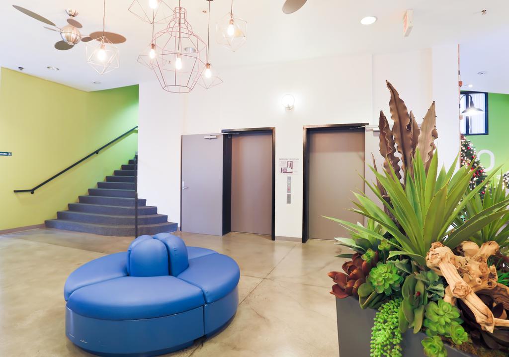 Vantaggio Suites San Diego Exteriör bild