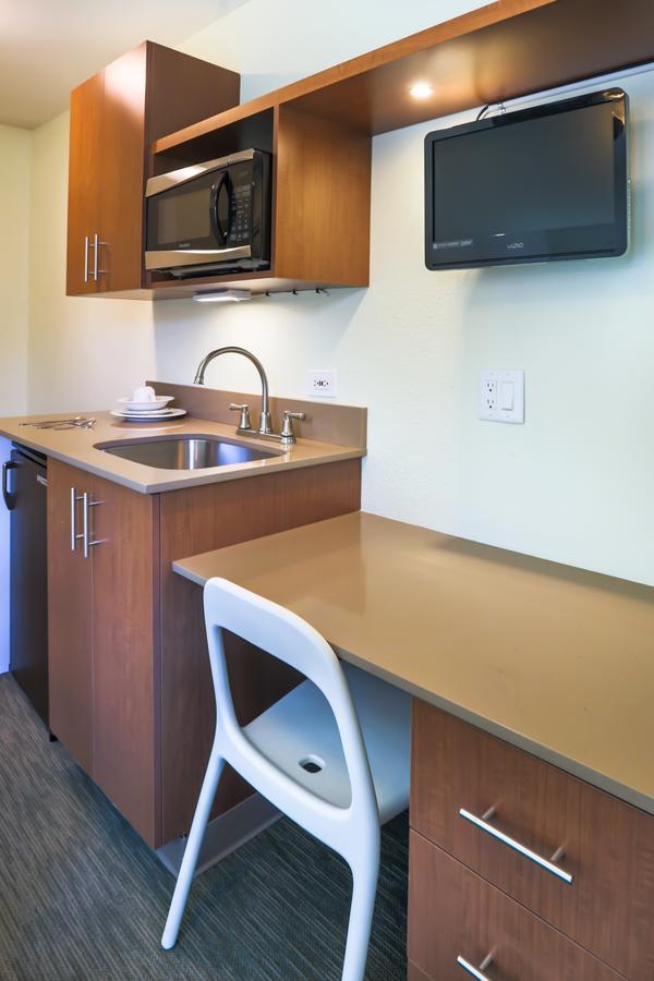 Vantaggio Suites San Diego Exteriör bild